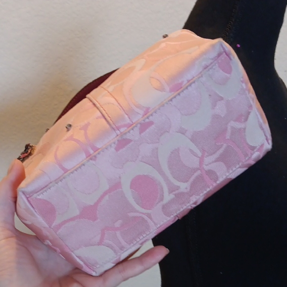 *Upcycled* Authentic Coach Ladybug Y2k Pink Handbag 🐞 - Picture 5 of 15